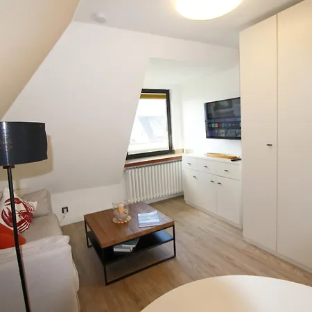 Im Grund 9 - App 1 *